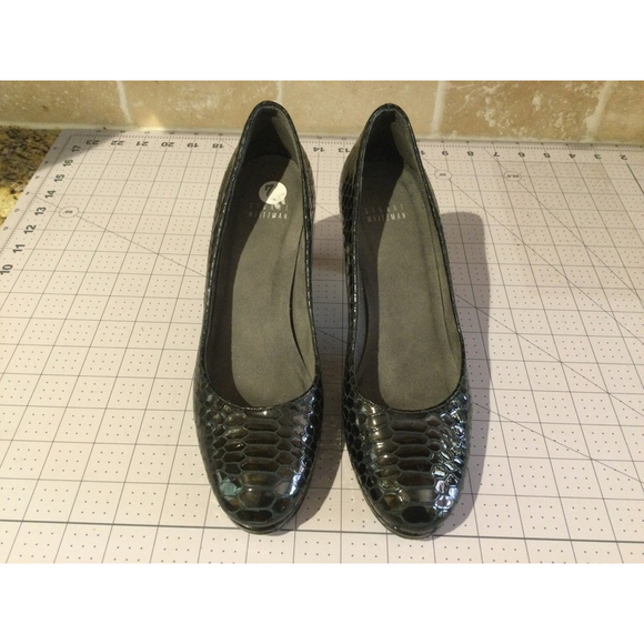 Women's Stuart Weitzman Heels Size 7 Black - Picture 1 of 3
